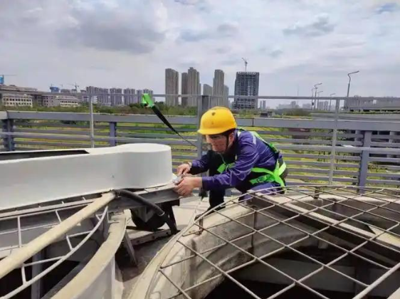 成都冷却塔维修公司，成都冷却塔维修单位，冷却塔维修公司电话