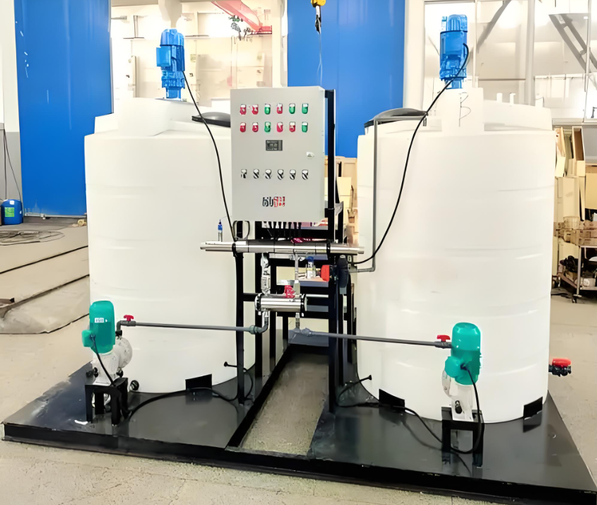 冷却塔加什么药